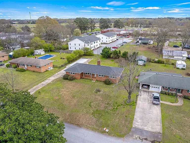 313 Rhodehaven Dr — Photo 50