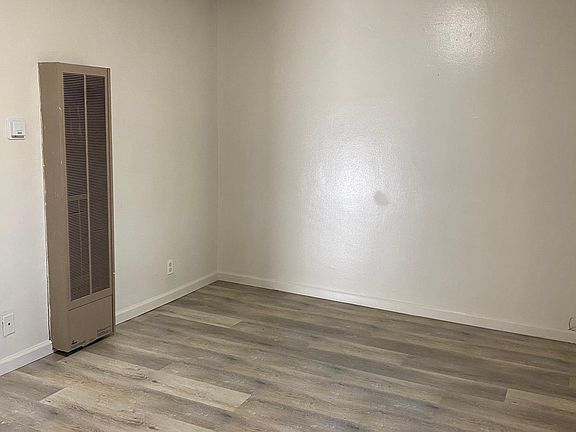 3rd image of 3705 Midvale Ave APT 1