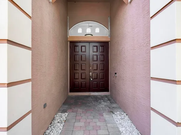 2152 NW Marsh Rabbit Lane, Jensen Beach, FL 34957