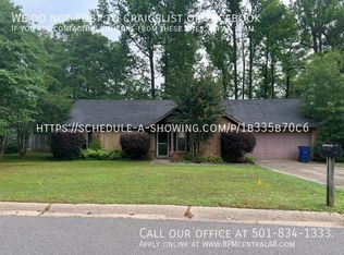 127 Rolling Oaks Dr, Maumelle, AR 72113