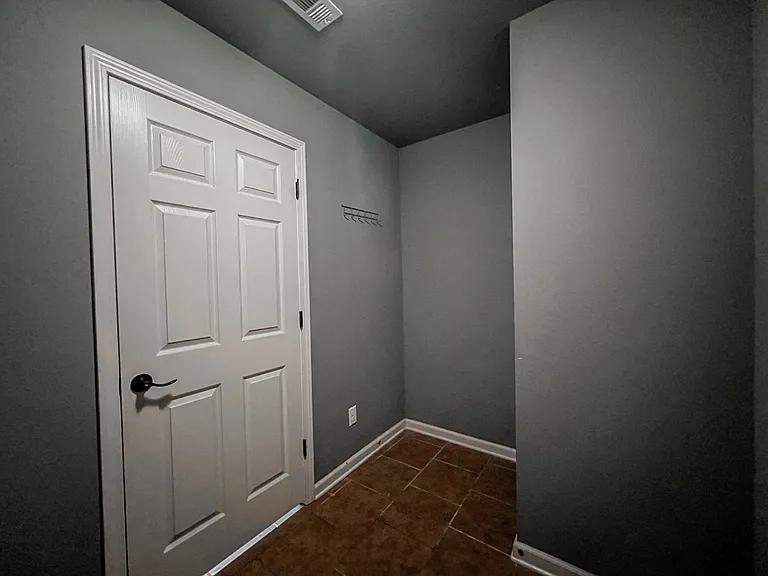 74 Earnhardt Cir — Photo 31