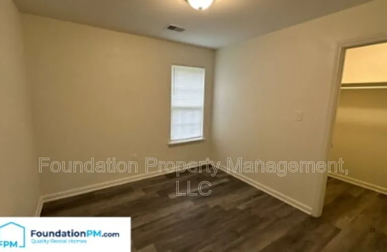 2966 Watson St — Photo 17
