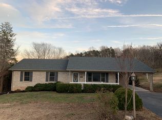 1403 Jamerson Rd N, Danville, VA 24540