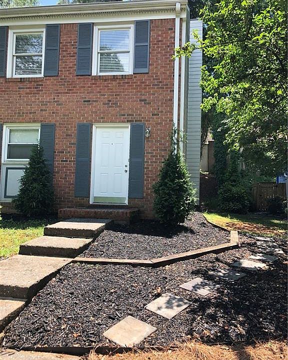 1st image of 605 Twin Brooks Way