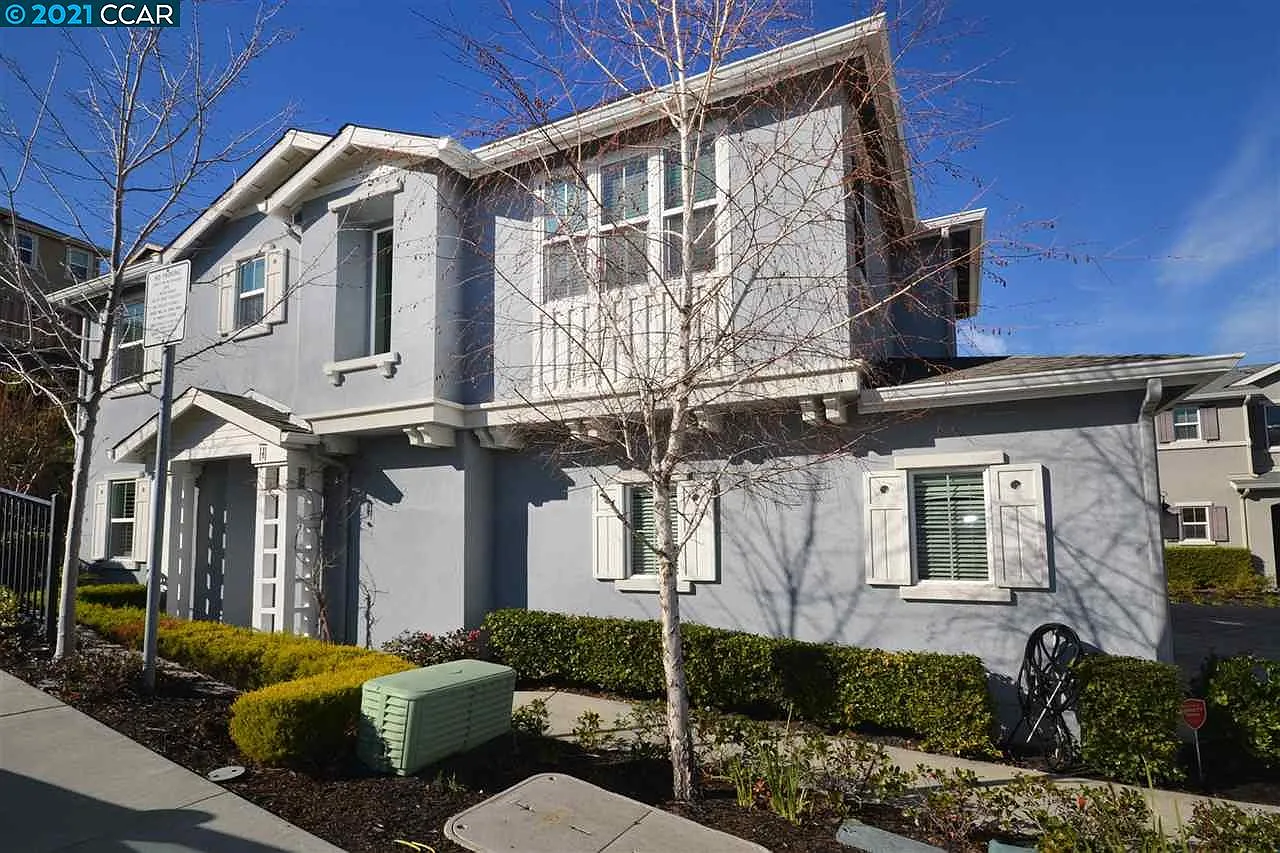 516 Falling Star Dr photo 1