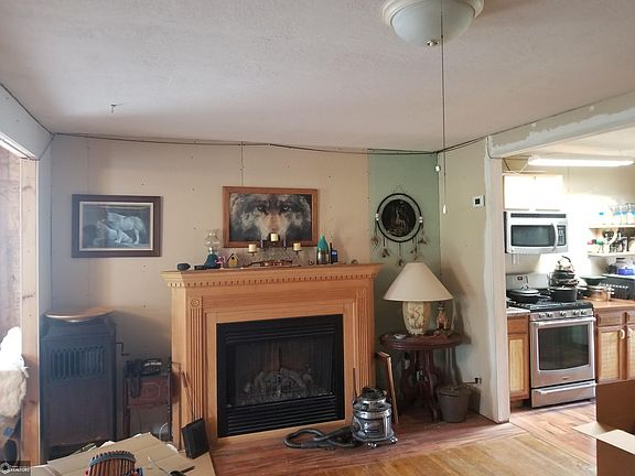 4th image of 219 Harlan St