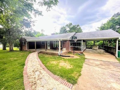 901 Dale Ave, Charlotte, NC, 28216