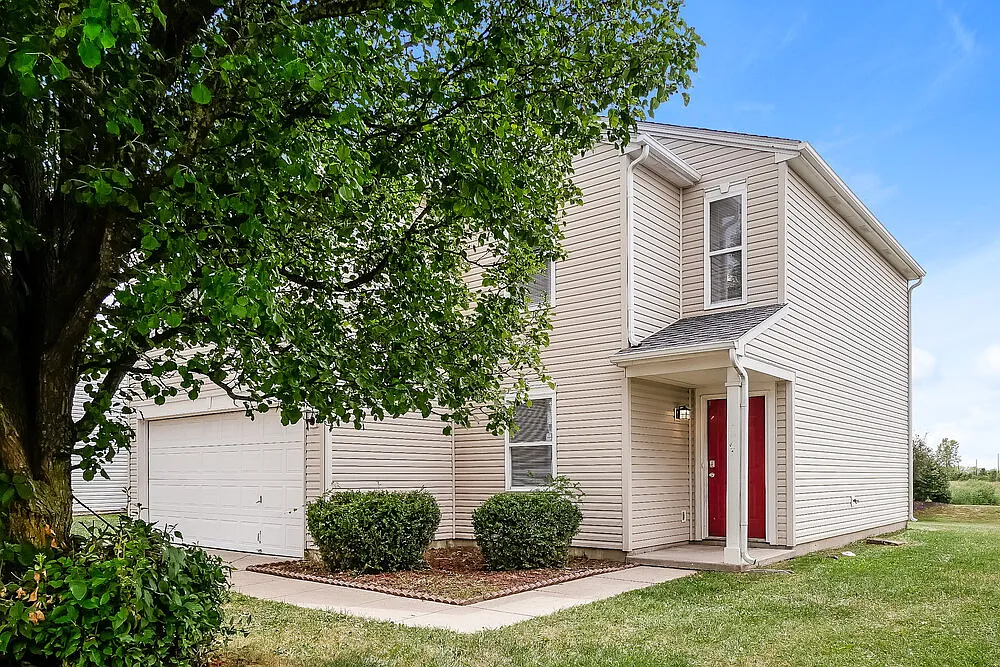 3 bed, 2.5 bath, 1904 sqft, $2,580 — Photo 4