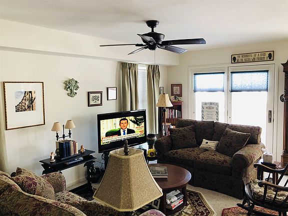 4th image of 3008 West Ave #3008