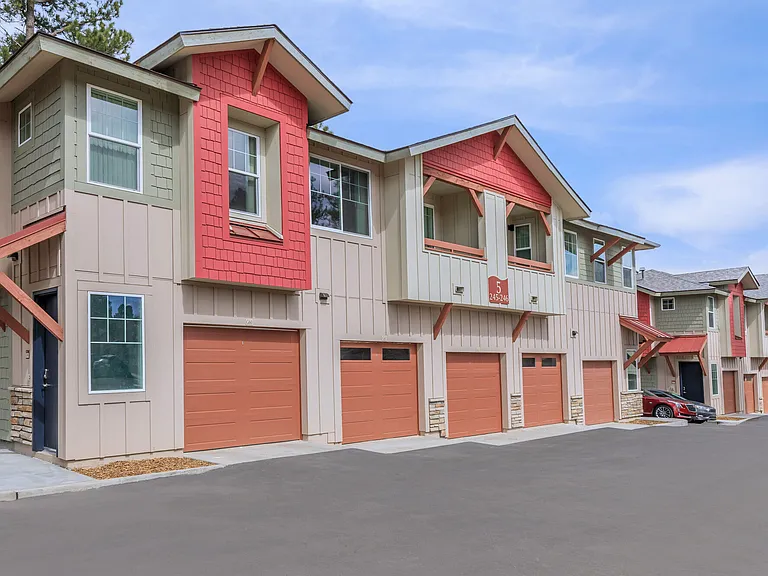 Trailside Apartments — Photo 54
