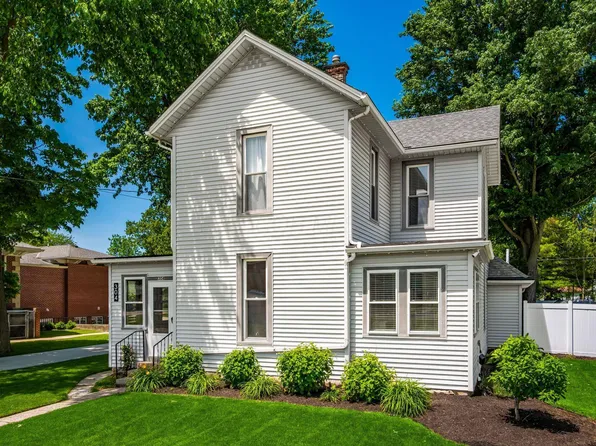 304 E High St, Ashley, OH 43003