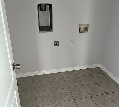 4th image of 8359 Moccasin Trail Dr