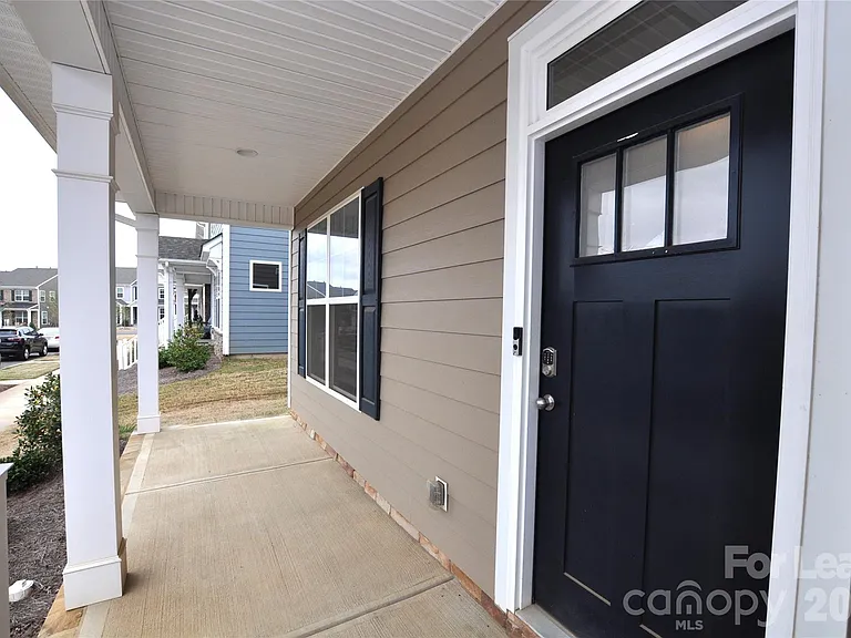 536 Laurel Walk Ln — Photo 38