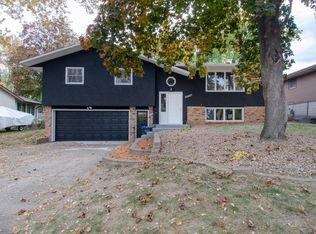 2174 Cowern Pl E, North Saint Paul, MN 55109