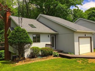 1498 Akron Rd, Wooster, OH 44691