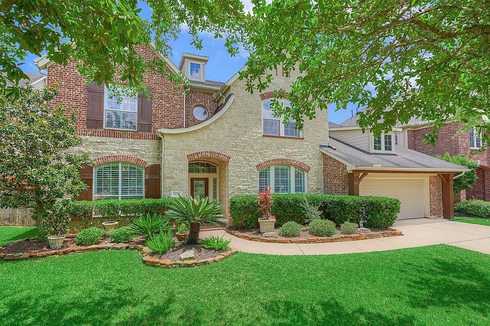 1st image of 14206 Bloomingdale Manor Dr