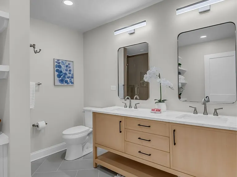 719 Woodmere Dr — Photo 19