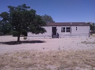 4734 Luna Rd, Phelan, CA 92371