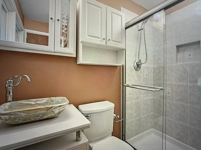 3 bed, 1624 sqft, $3,200 — Photo 4