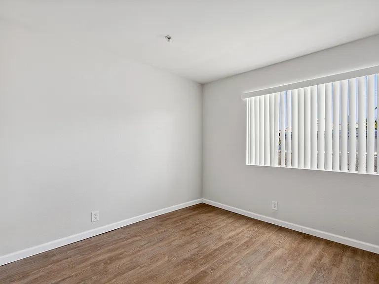 2878 El Cajon Blvd #10 — Photo 5