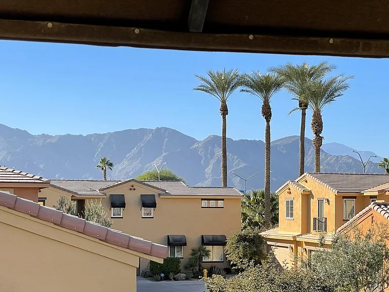80055 Silver Sage Ln — Photo 2
