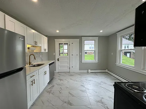 200 Cook Hill Rd #4 Photo 1