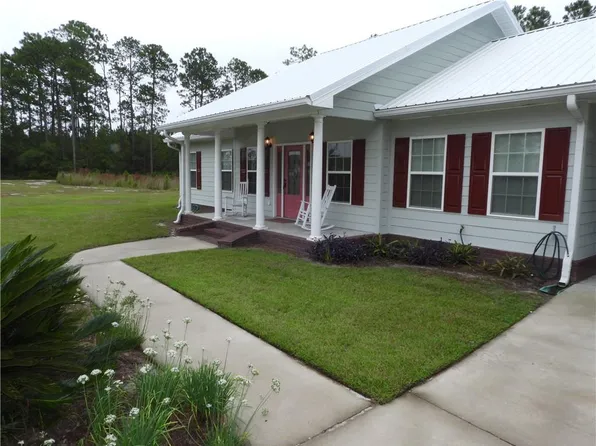 6149 E Main St, Patterson, GA 31557