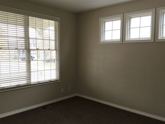 2nd image of 4342 Foxberry Dr