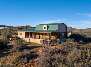 26162 Pecks Peak Rd, Bagdad, AZ 86321