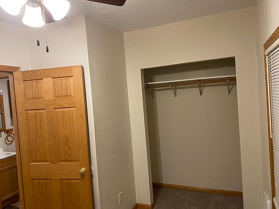 2nd image of 402 1st Ave NE #1