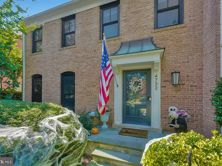 4732 Massachusetts Ave NW — Photo 18