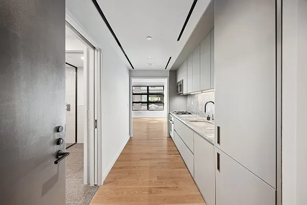 Rented by STAR CITIES INTERNATIONAL PROPERTY CORPORATION | media 6