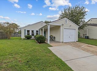 1329 Ettington Ln, Virginia Beach, VA 23464