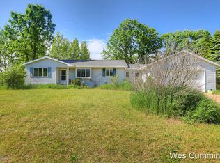 5228 Long Lake Rd, Belding, MI 48809