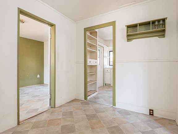 5th image of 830 San Pascual St
