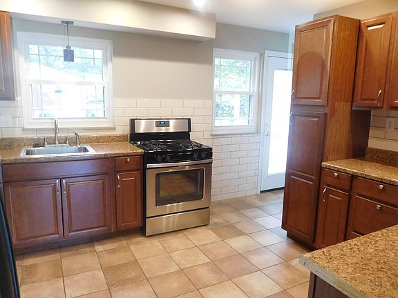 Kitchen-new cabintes