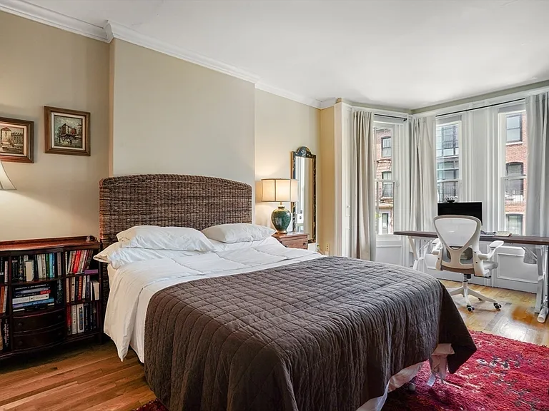 99 Pembroke St #2 — Photo 13
