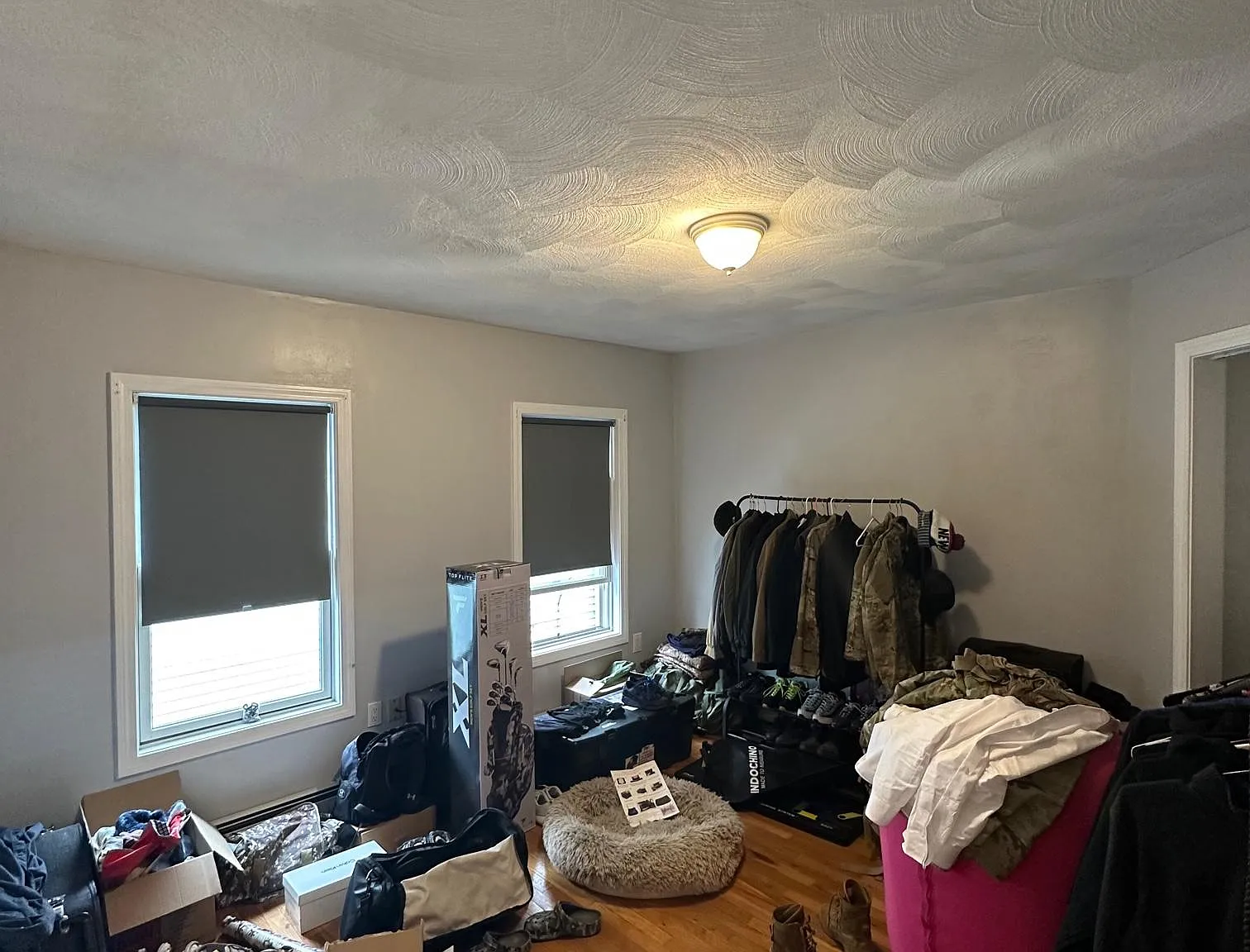3 bed, 1200 sqft, $3,100 — Photo 4