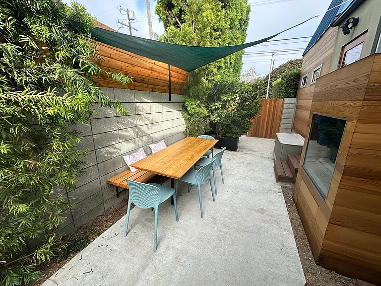 1076 Nowita Pl — Photo 49