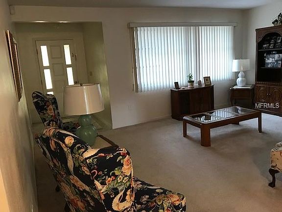 4th image of 1141 Stewart Dr