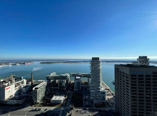 28 Freeland St #3510, Toronto, ON M5E0E3
