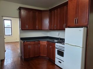 566 Lorimer St APT 4R, Brooklyn, NY 11211