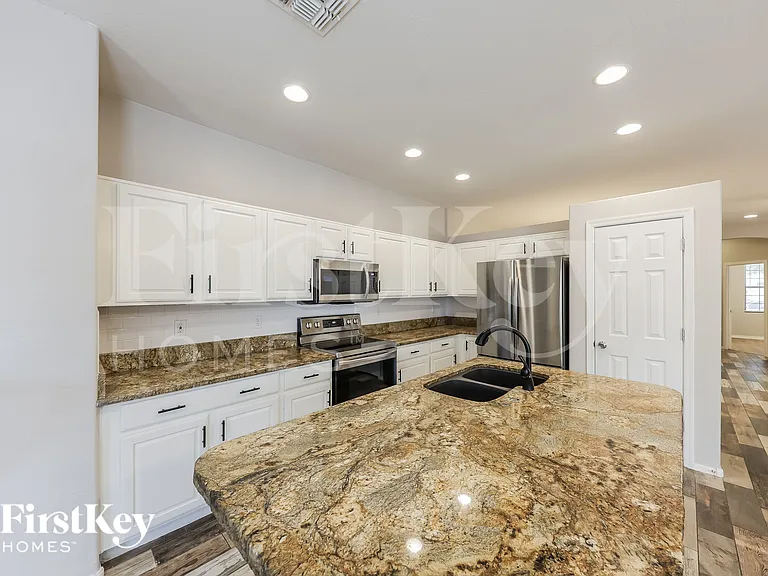 4621 W Fortune Dr — Photo 5