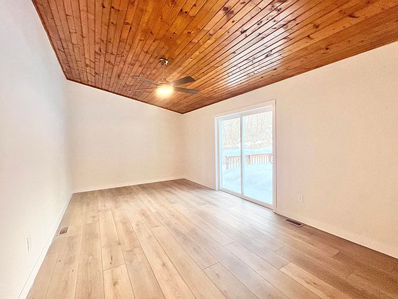 5th image of 1705 N Philip Rd