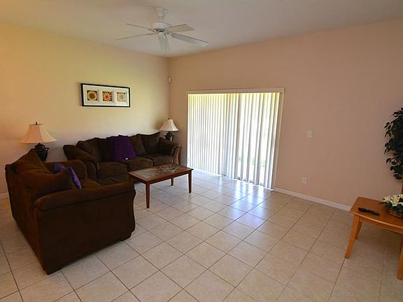 2nd image of 2721 Bushman Dr