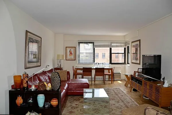Rented by Keller Williams NYC | media 5