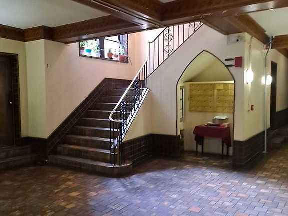 2nd image of 117 Kensington Ave APT 405