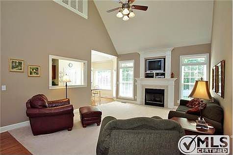 4th image of 2707 Ormond St