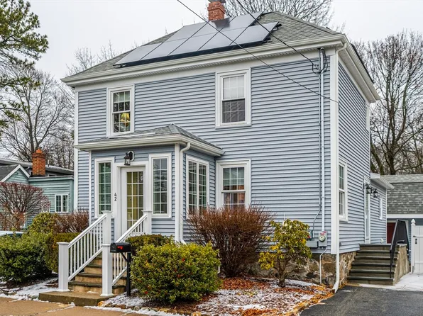 42 Bisson St, Beverly, MA 01915