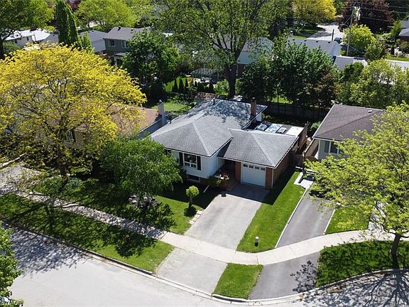 5th image of 740 Hyde Rd
